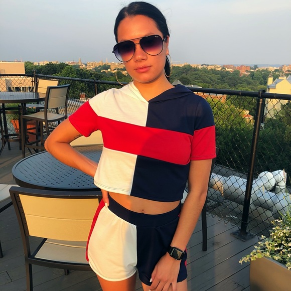 Color Block Set - Picture 3 of 3